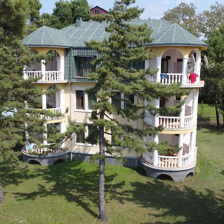 Marshal Resort Kobuleti Bagian luar foto