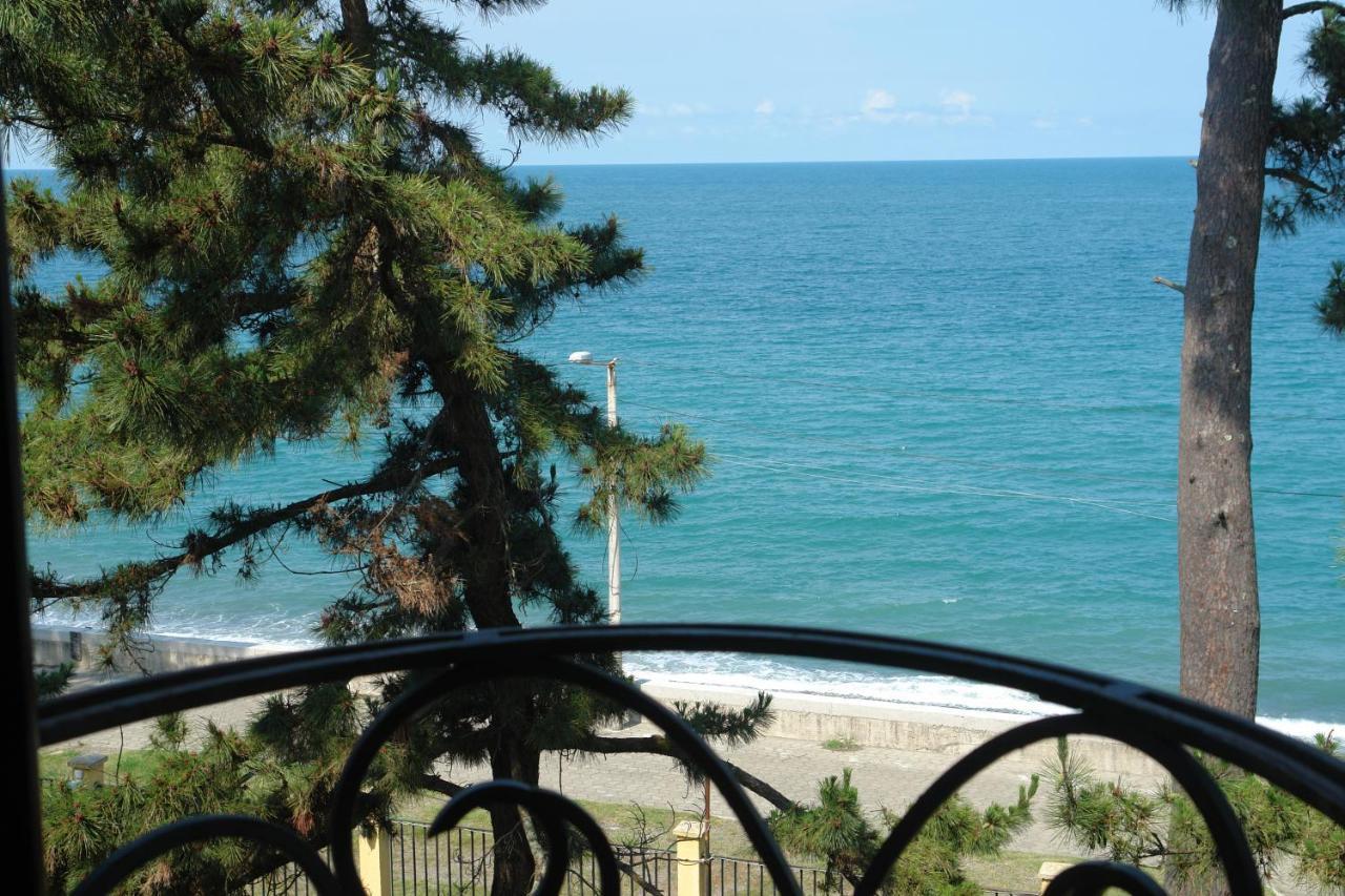 Marshal Resort Kobuleti Bagian luar foto