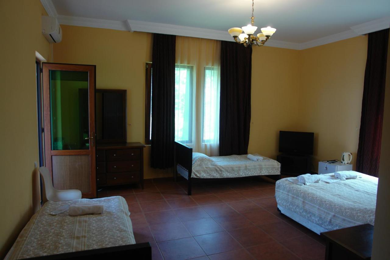 Marshal Resort Kobuleti Bagian luar foto