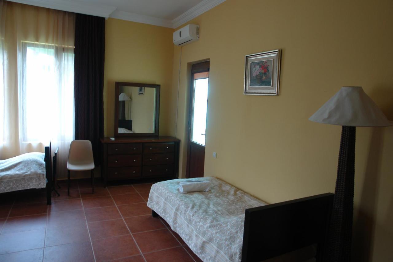Marshal Resort Kobuleti Bagian luar foto