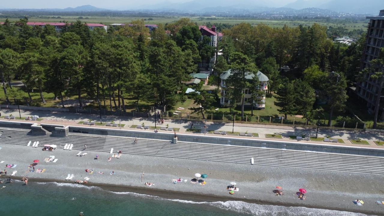 Marshal Resort Kobuleti Bagian luar foto