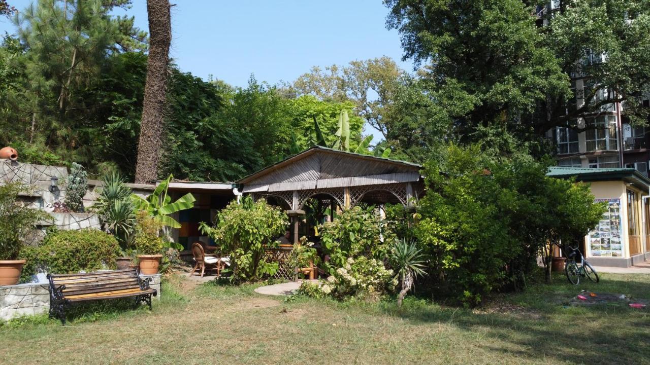 Marshal Resort Kobuleti Bagian luar foto